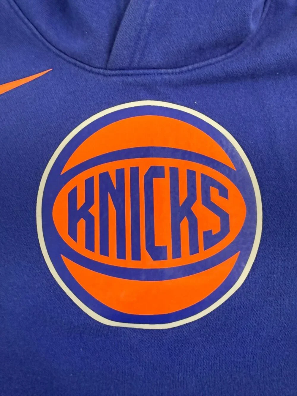 Nike New York Knicks Club Ball Logo Hoodie Blue Youth M 10/12